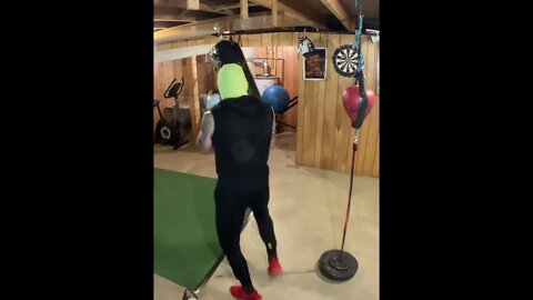 A FATHERS LOVE : HEAVY BAG-WORK CLIP