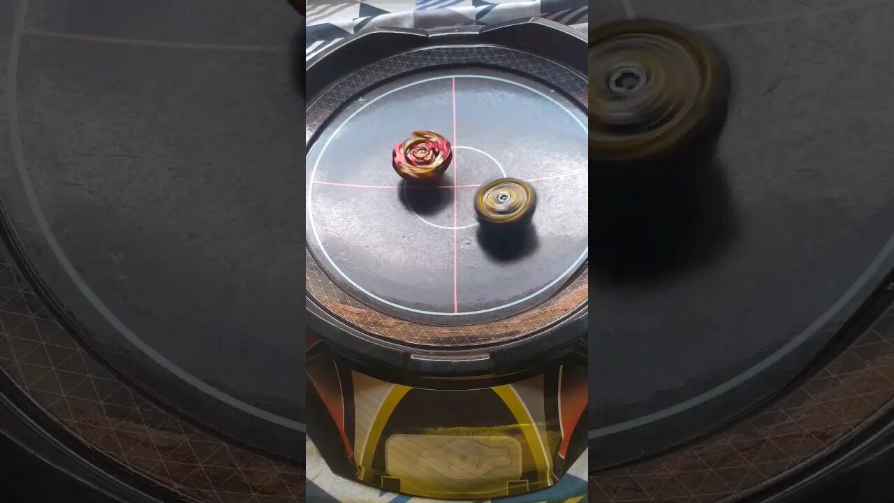 fafnir vs spriggan #batalhadebeyblade #beyblade #beybladeburst