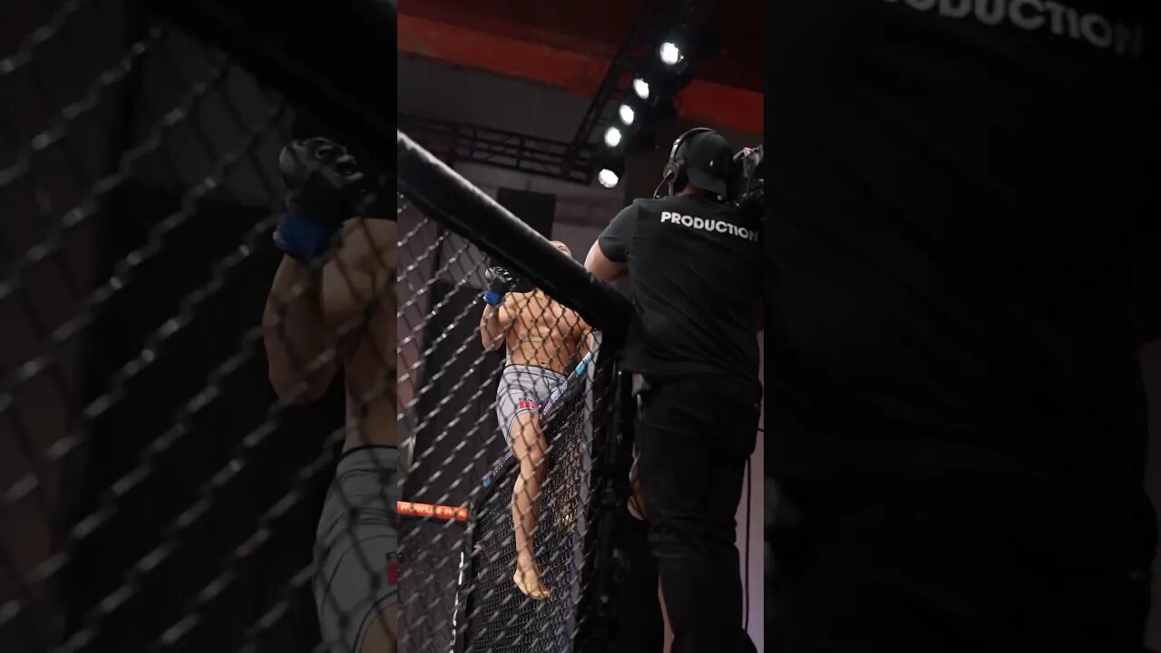 Sangwon Kim PUNCHED his ticket to the Road To UFC semi-finals with this MASSIVE knockout❗️