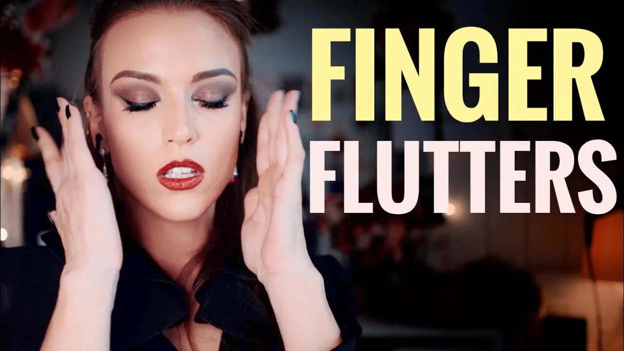 ASMR Gina Carla 😍✌🏼 Finger Fluttering Quicky!