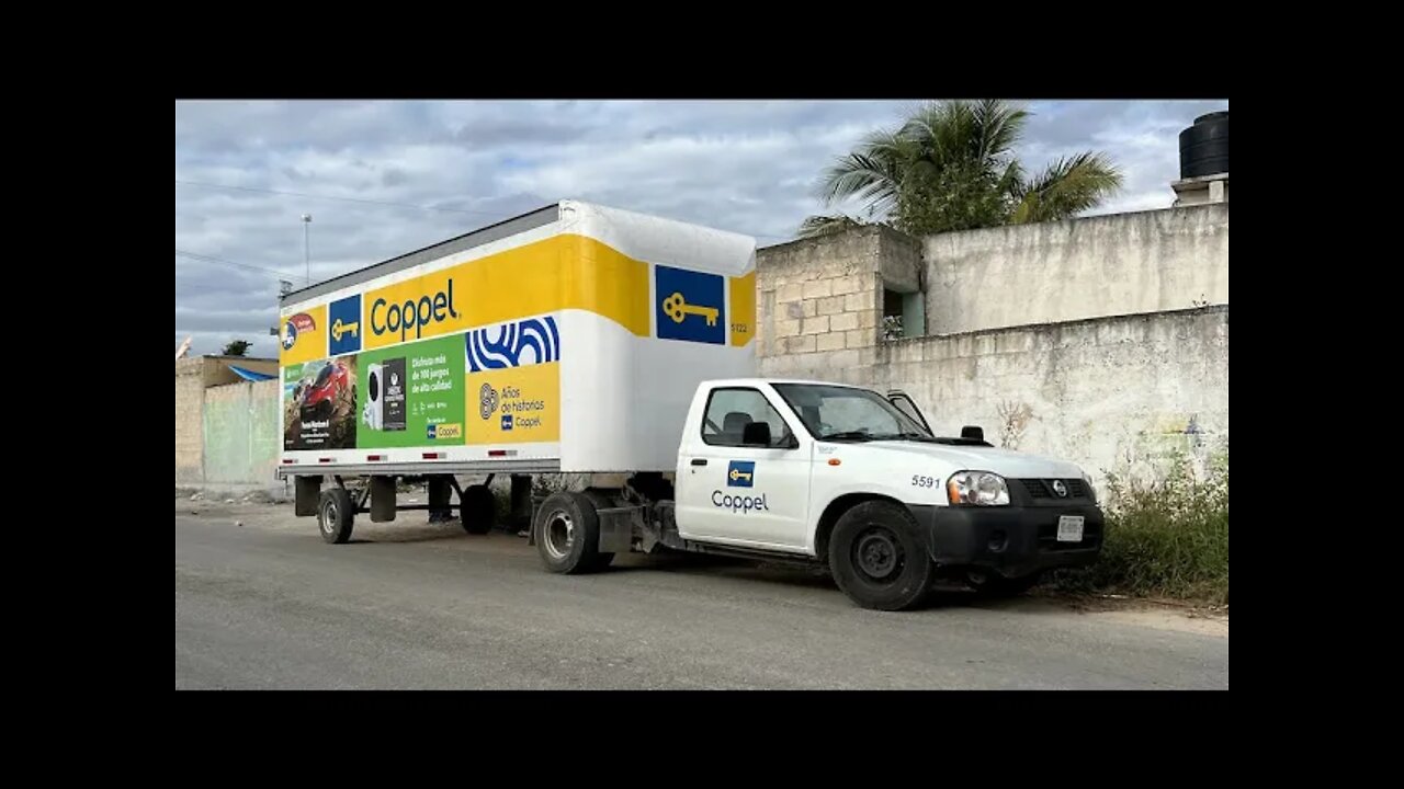 #shorts Tiny Big Rig in Kanasín, Yucatán Mexico. Have You Ever Seen Anything Like This? Minitruck