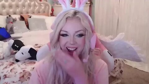 DO NOT ORDER LANKYBOX EXE POTION AT 3AM!!-Lyssy Noel *Reuploaded*