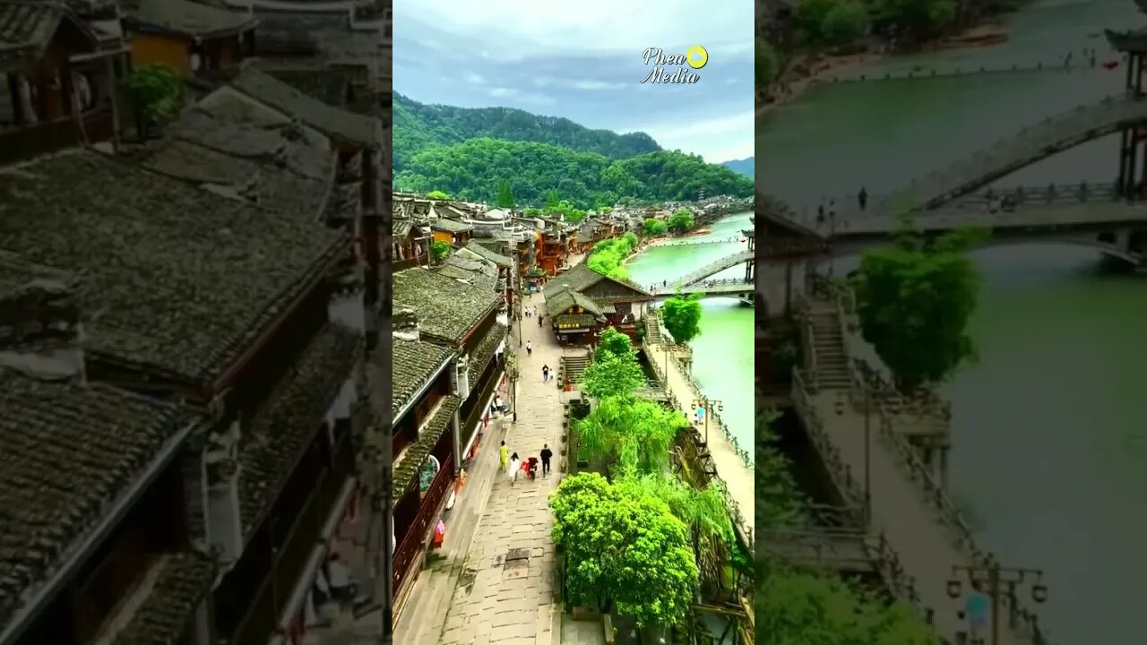 Fenghuang in China#travel #traveladdict #travelling #traveldestination #traveltheworld #Attractions