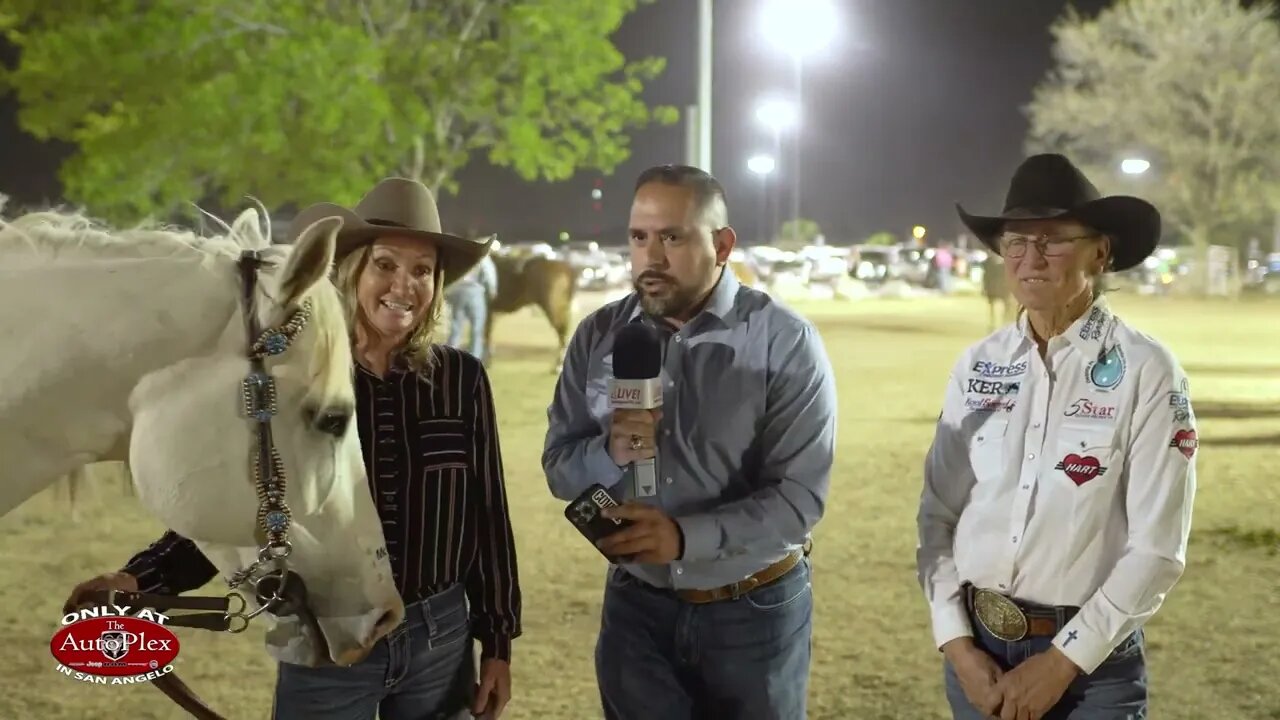 WATCH: Barrel Racing Turns Into Dueling Pianos on Final Night of Prelims