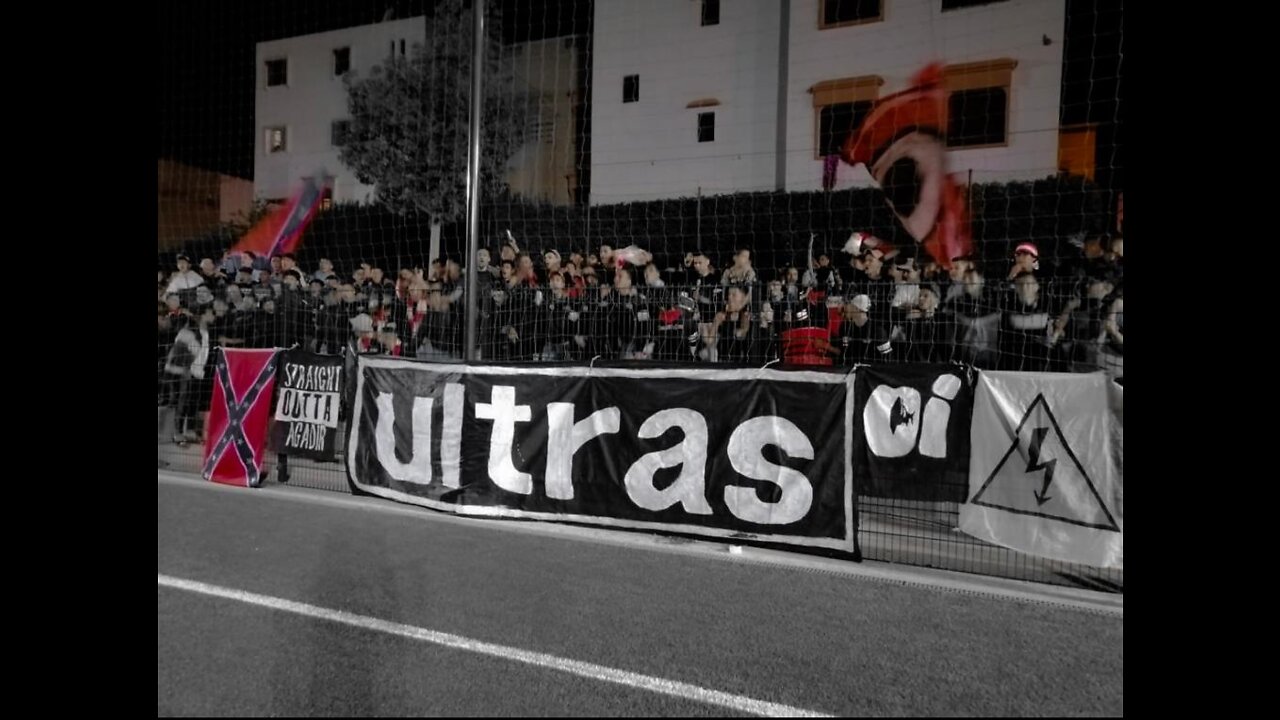 Reunion Ultras Imazighen 2006 - Craquage Ambiance