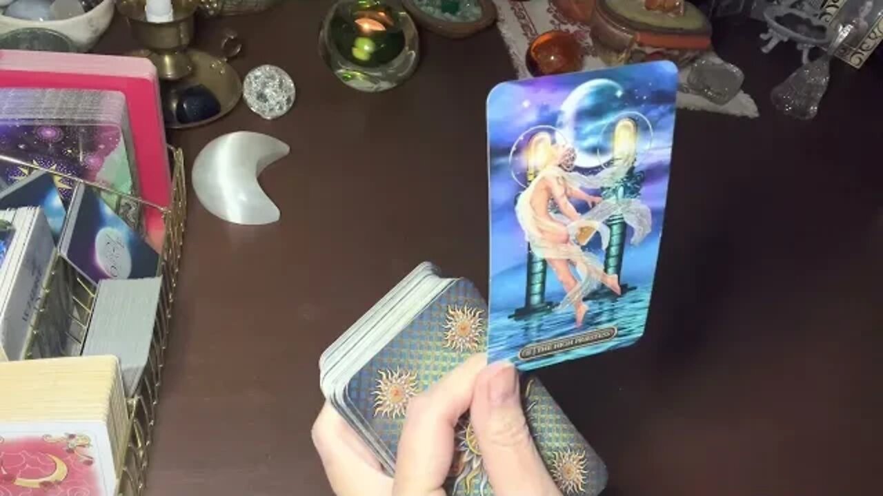 SPIRIT SPEAKS💫MESSAGE FROM YOUR LOVED ONE IN SPIRIT #148 ~ spirit reading with tarot