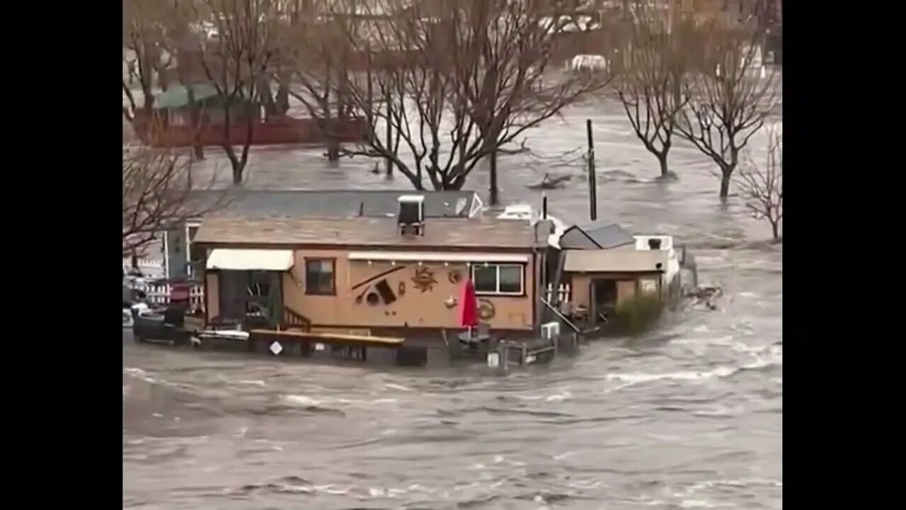 California floods intensify, force another round of evacuations, Biden declares emergency