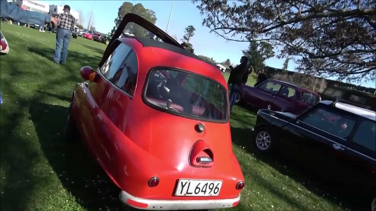 1959 BMW Isetta.