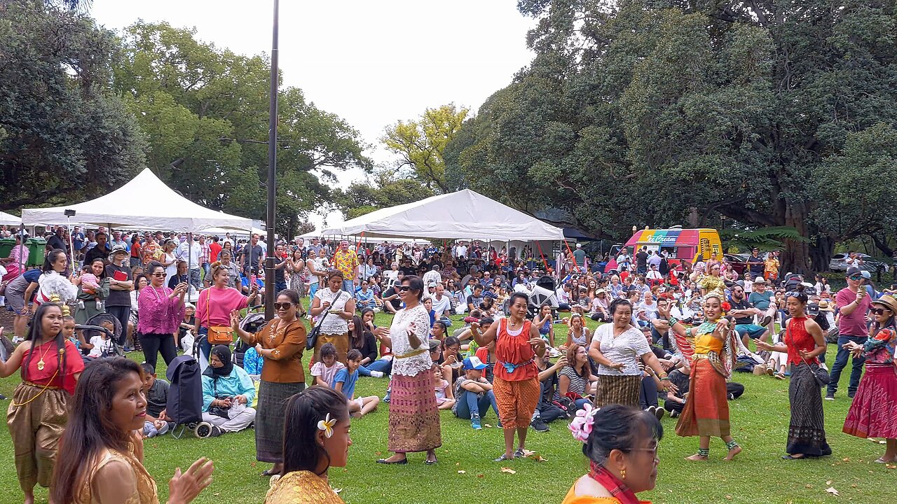 Majestic Thai Dance Songkran Day Festival in Hyde Park Perth Australia