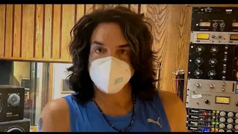 Paul Stanley Shares First Post-Covid Photo With A Health Status Update.