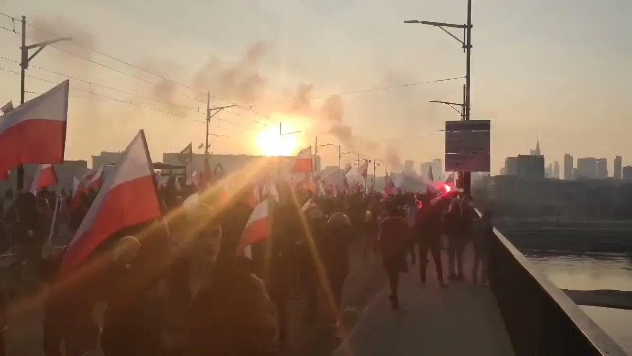 POLAND - Polish People Chant "Down With The European Union "