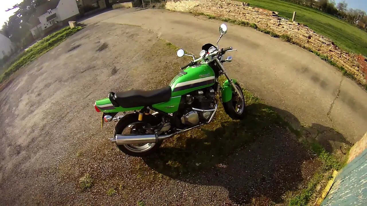 Kawasaki Zephyr 750 Ride Review