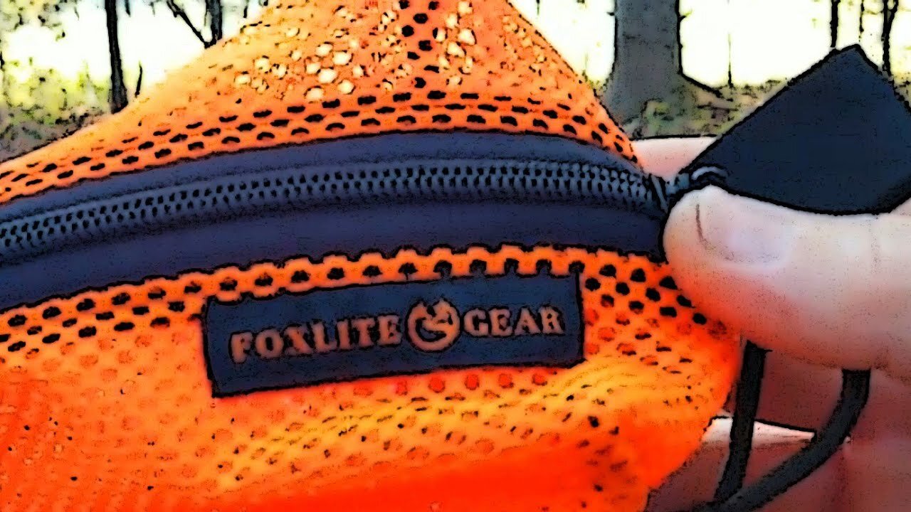 FOXLITE GEAR Possibles Pouch - Tarp Ridgeline Setup/"On The Run" Scene 2