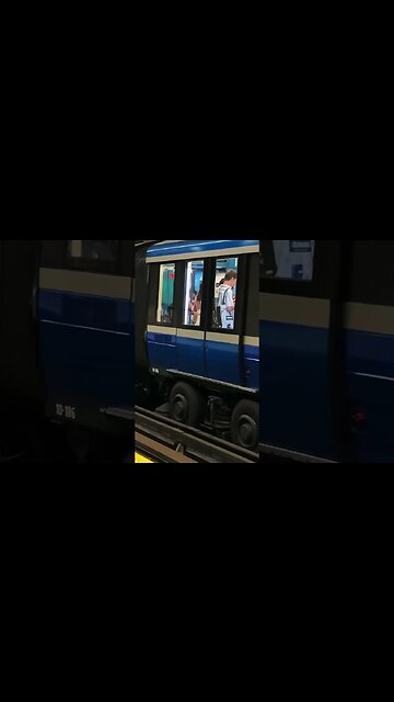 Canadas only rubber-tires metro #viralvideo #montreal #electricbus #travel #electricbuses