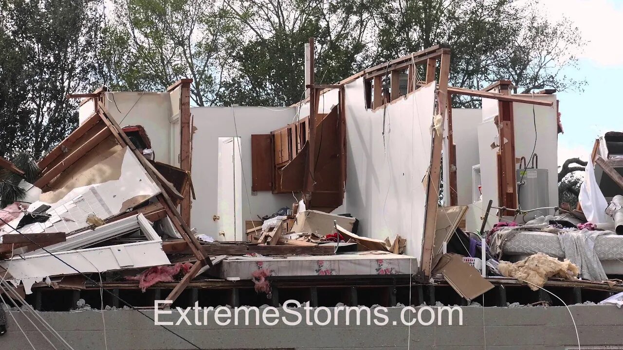 Pensacola Tornado Aftermath Feb 24, 2016 (shot in 4K)