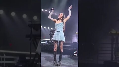 Olivia Rodrigo preforming "traitor" on Sour Tour #music #fyp #oliviarodrigo #concert