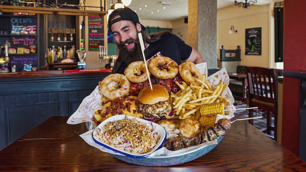 "FOUR PEOPLE TRIED THIS TOGETHER AND FAILED" | THE UNBEATEN 'BIN LID' CHALLENGE | BeardMeatsFood