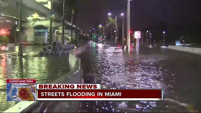 Streets flooding in Miami ahead of Hurricane Irma making landfall