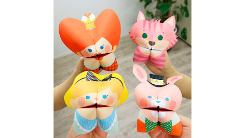 Cheshire cat puppet / Marioneta del gato de Cheshire / Fantoche gato de cheshire