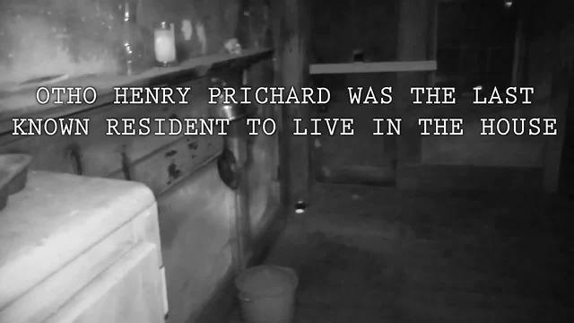 Paranormal activity: Inside an abandoned Indiana home