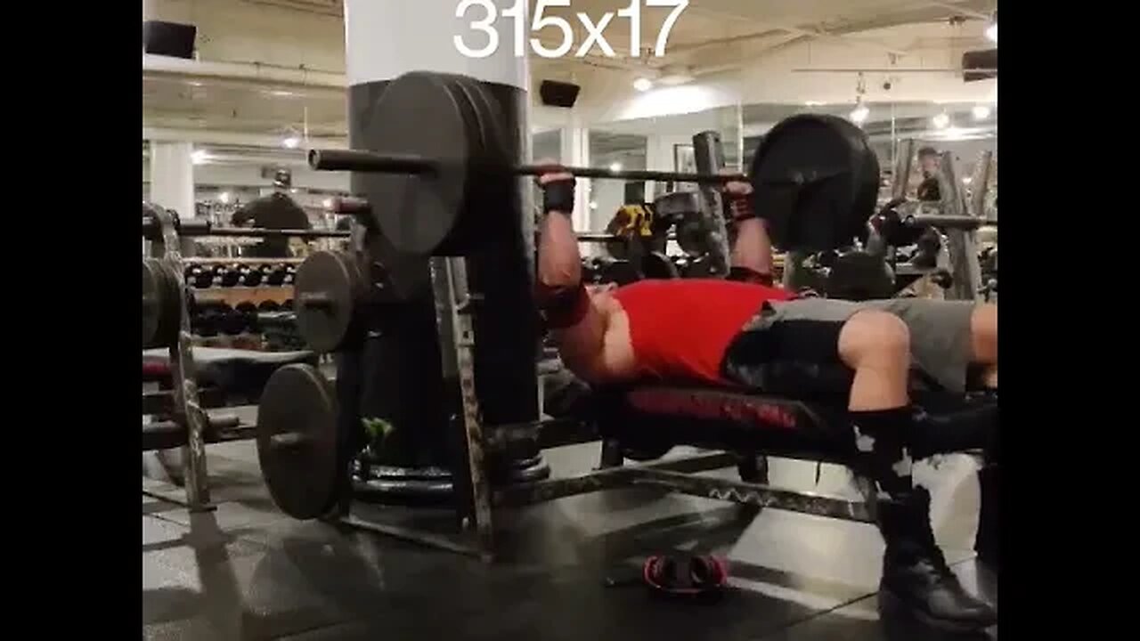 315 bench press for 17 reps let's go #benchpress #bodybuilding #bench #power #lifting #press