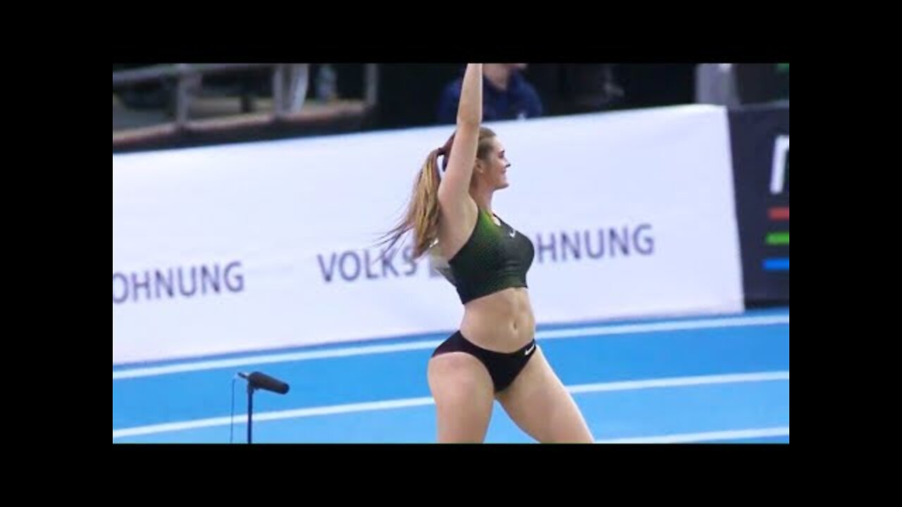 20 ATHLETES WHO CELEBRATED TOO EARLY _ 1