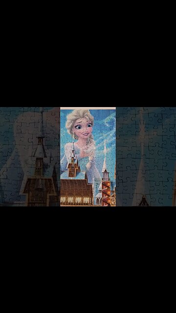 Elsa's Castle! #frozen #elsa #puzzle #disney #shorts #satisfying