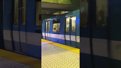 Nostalgique Montréal old metro #montreal #publictransport #viralvideo #travel #station