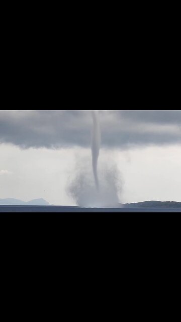Epic waterspout captured on camera in Greece
