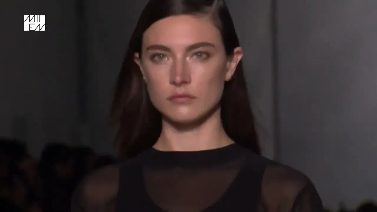 DKNY Spring Summer 2016 Ready to Wear Runway Show [Flashback Fashion]