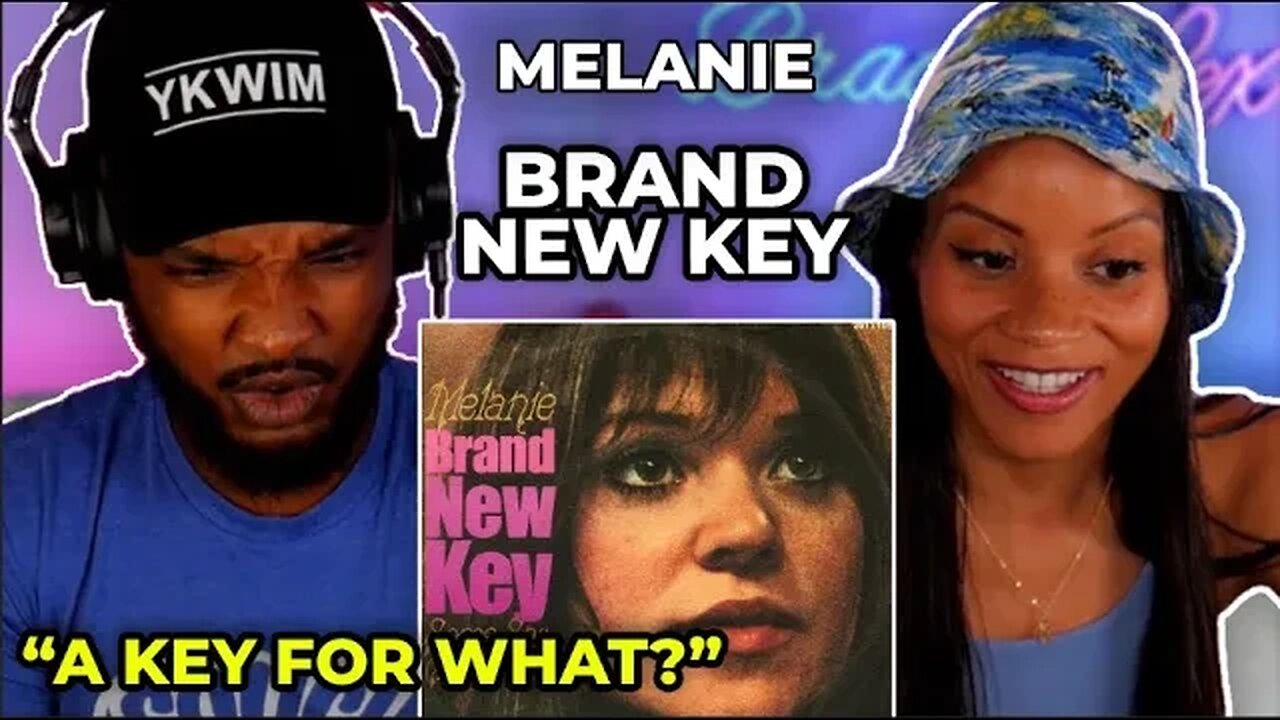 🎵 Melanie - Brand New Key, pair of roller skates REACTION