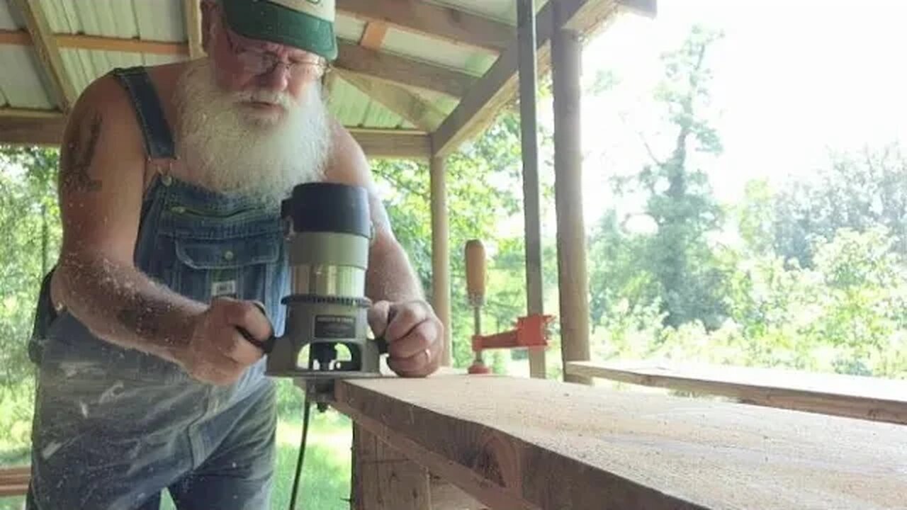 Log Cabin Build, Kitchen Counter Top