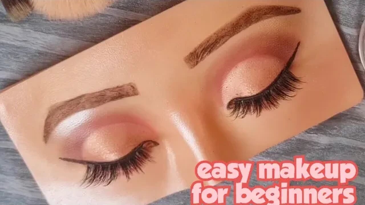 Easy Makeup Practice Board for Beginners