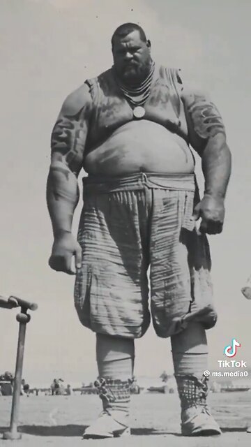 At the OLYMPICS in Paris in 1900, GIANTS with high eyes and up to 8 meters DOMINATED