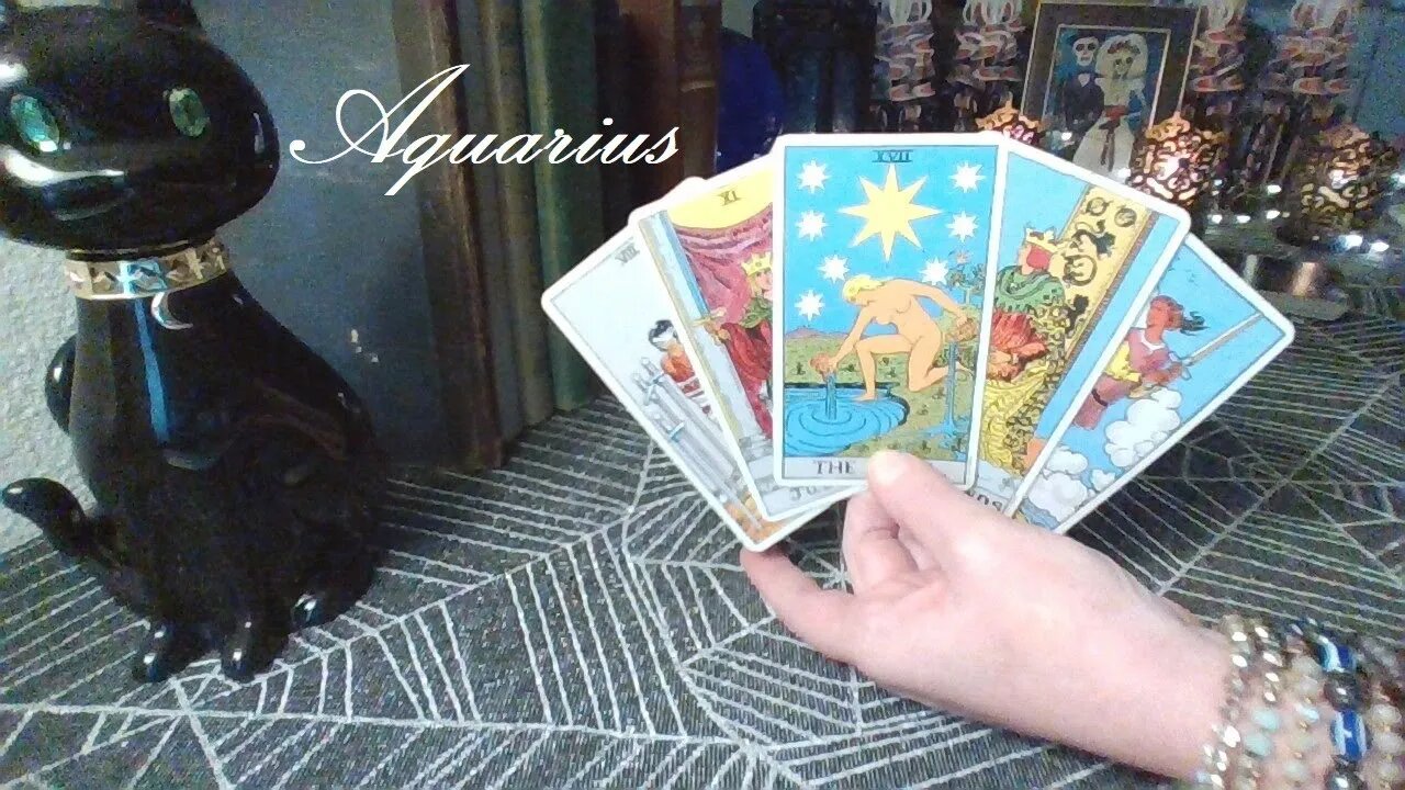 Aquarius ❤️💋💔 "DON'T YOU FORGET ABOUT ME" Love, Lust or Loss October 2022 #TarotReading