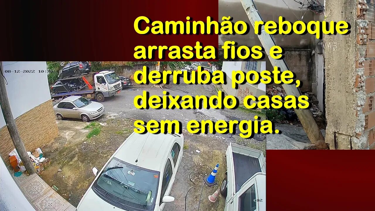 Caminhão reboque arrasta fios e derruba poste, deixando casas sem energia (08/12/2022)