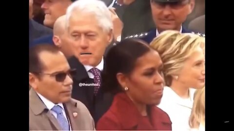 Bill Clinton: My wife looks like a sac of uncooked chicken