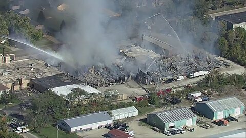 Raw: WGN SkyCam 9 above New Lenox fire