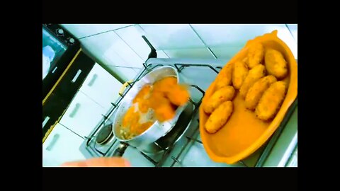 SWEET POTATO AND CHICKEN MASHED CROQUETTE