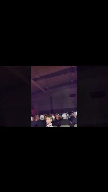 Amish Christmas Carolers