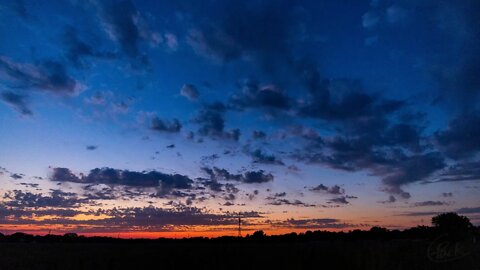 Canon EFM 11-22mm at Dusk