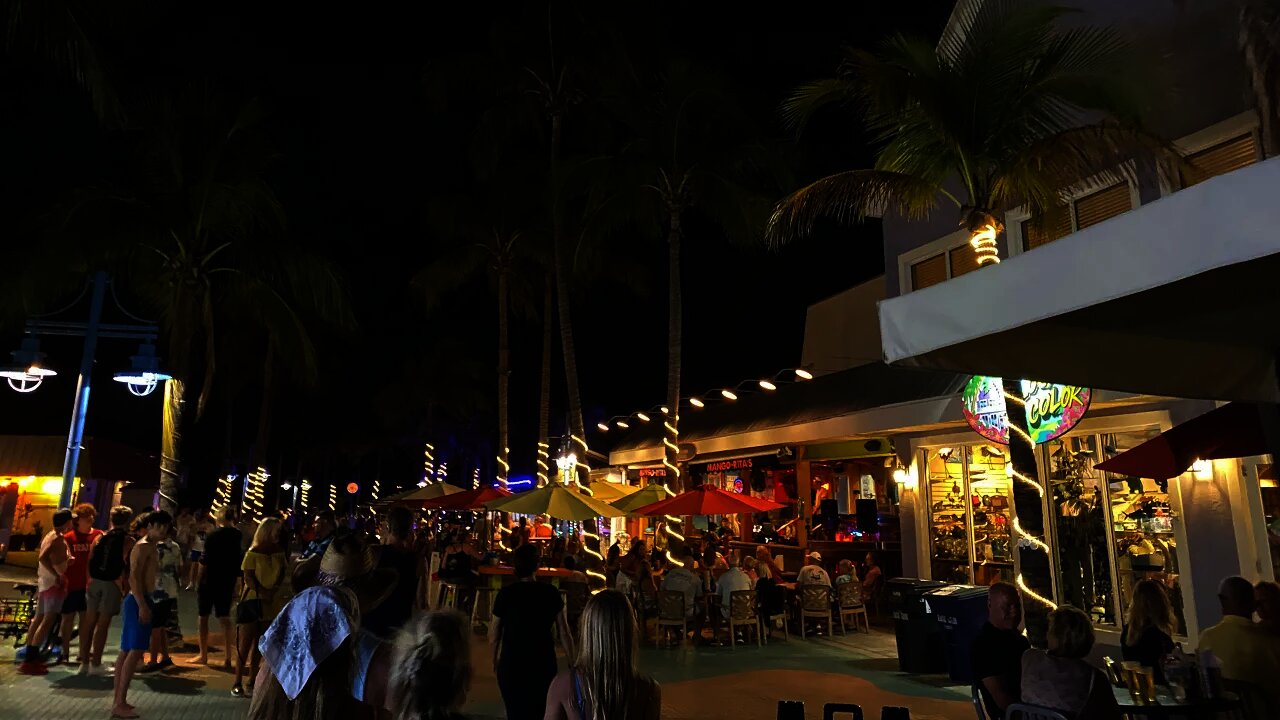 Key West to Fort Myers, Fort Myers Beach at night - TWE 0279