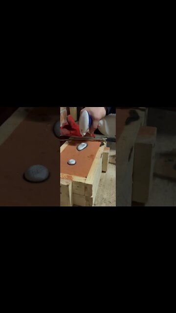 💦 Water VS 🔥Hot Aluminum 🤔 #casting #aluminum #melting