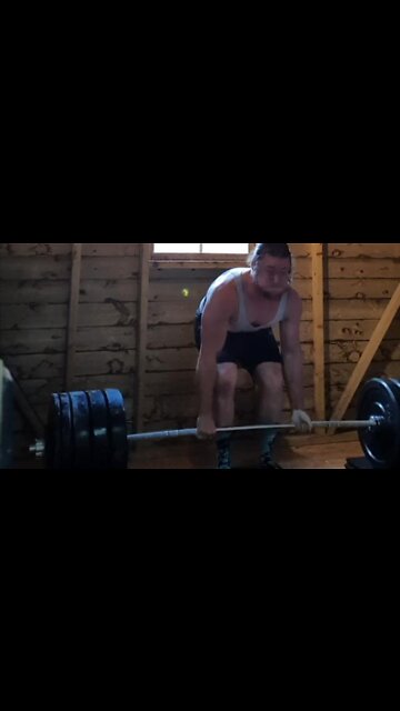 175 Kgs x 6 Deadlift. Tired, ugly, off- day.