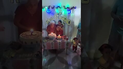 Parabéns! Tias!