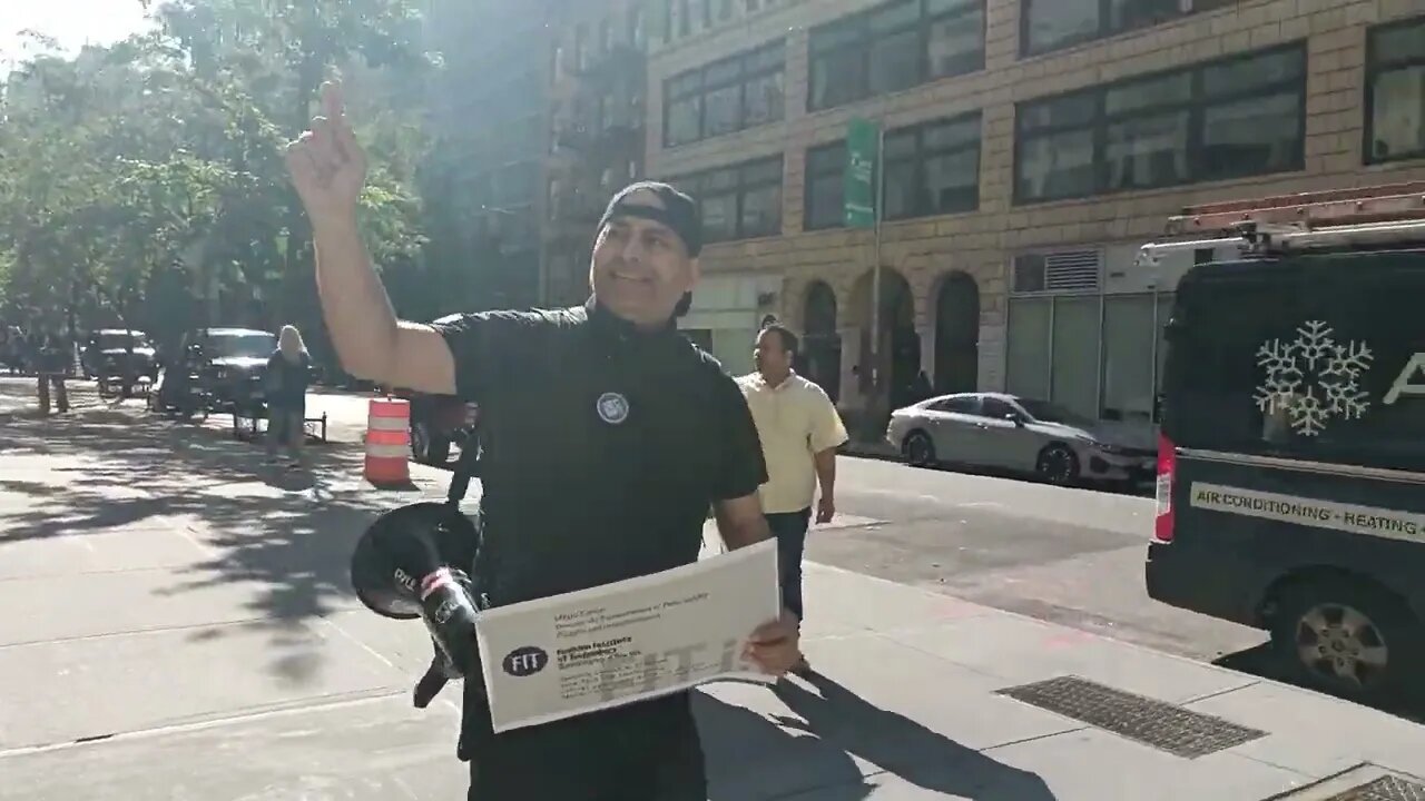 The Press conference and strike at FIT 9/20/23 hosted by @NYCDriversunite @JDRforNYC @DavidRem8