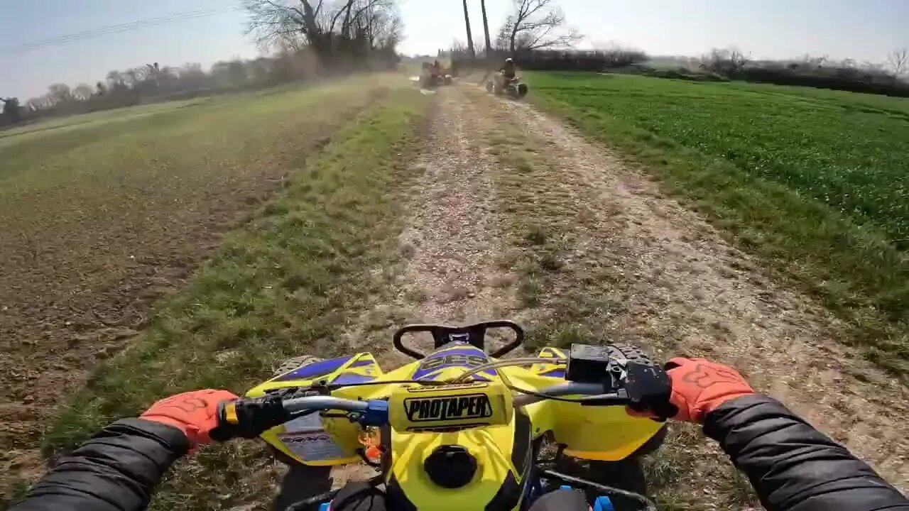 ON EST PRIS AU PIÈGE DANS UNE RIVIÈRE..-9