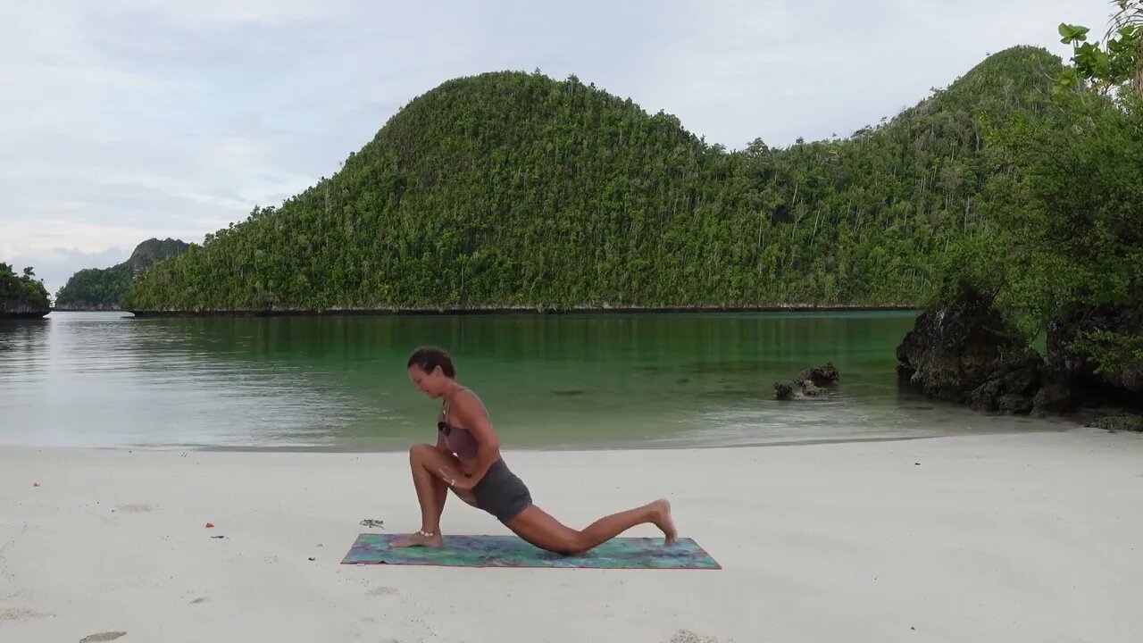 Yoga for a strong Butt