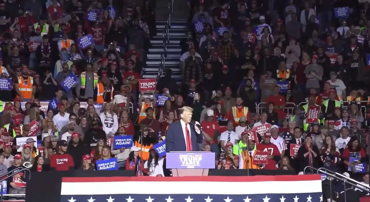 KAMALA TO RESIGN BEFORE ELECTION?! Trump: BIDEN WANTS ME TO WIN? Milwaukee WI rally