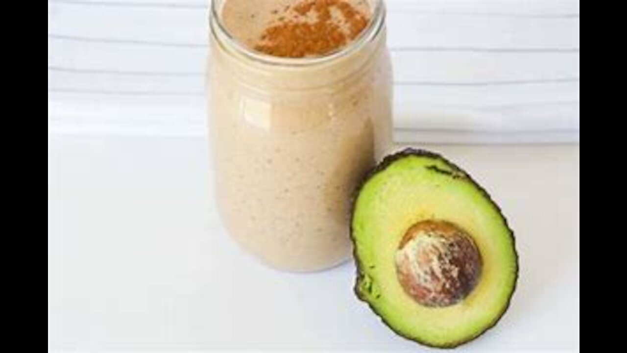 Making a Keto Avocado Smoothie